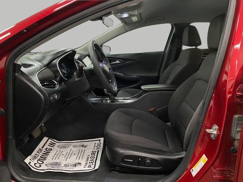 Used 2021 Chevrolet Malibu LT image 27