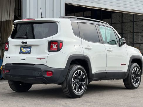 Used 2023 Jeep Renegade Trailhawk image 4