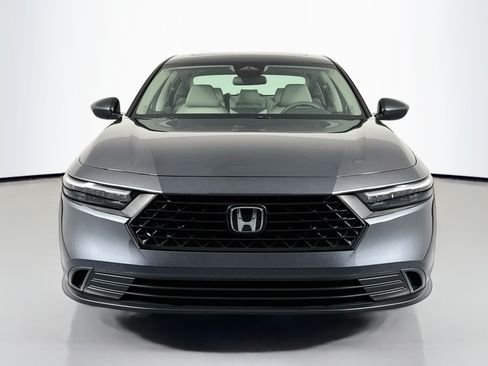 Certified 2023 Honda Accord EX image 2