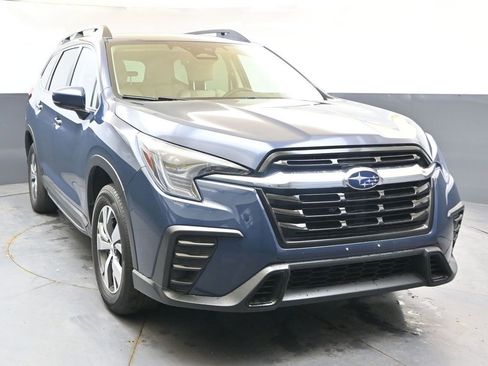 Certified 2025 Subaru Ascent Premium AWD/4WD image 8