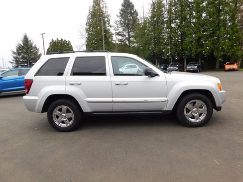 Used 2006 Jeep Grand Cherokee Limited AWD/4WD image 21