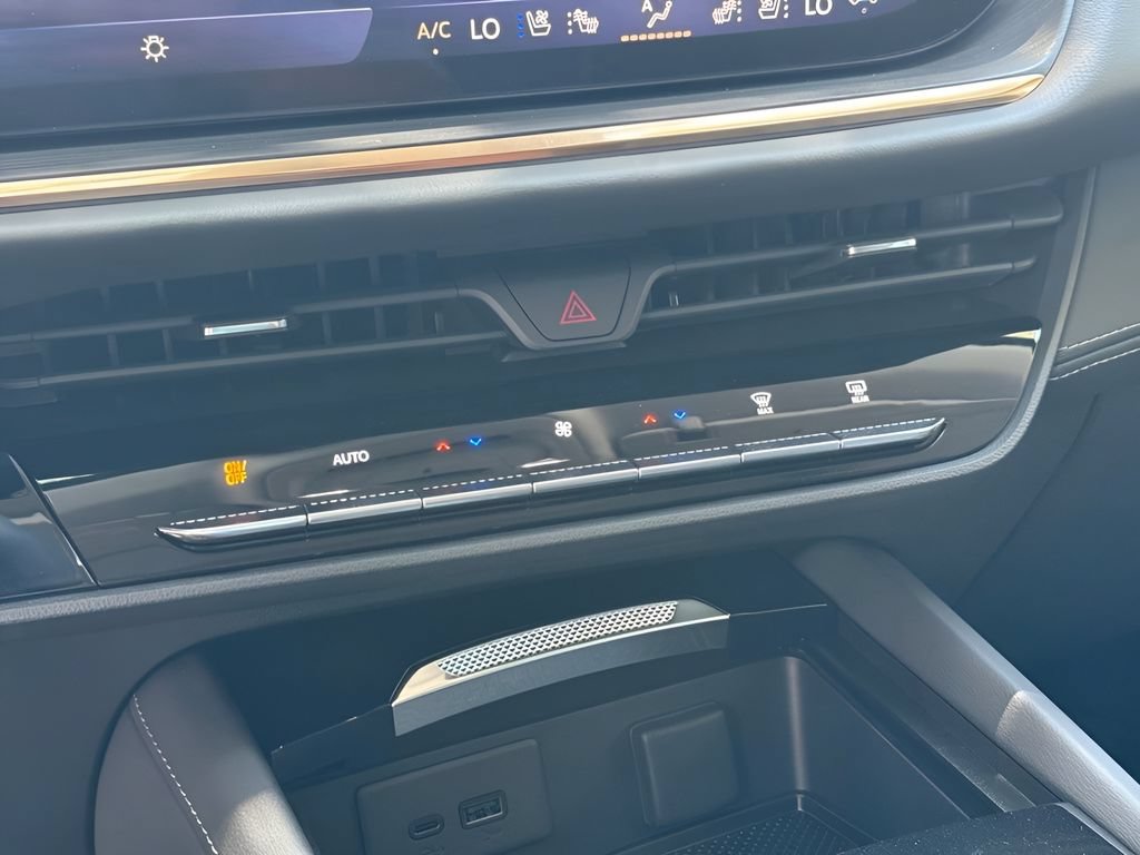 New 2026 Buick Envision Avenir AWD/4WD image 16