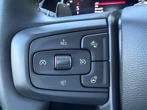 Used 2024 GMC Sierra 1500 AT4 w/ Technology Package AWD/4WD image 17