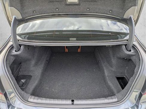 Used 2020 BMW M5 image 6