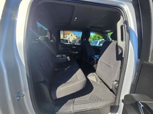 Used 2021 Chevrolet Silverado 1500 LT Trail Boss AWD/4WD image 14