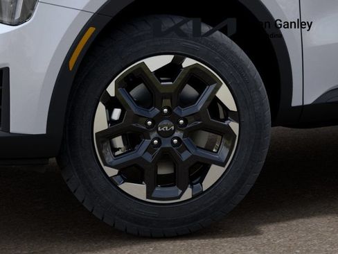 New 2026 Kia Sorento S AWD/4WD image 9