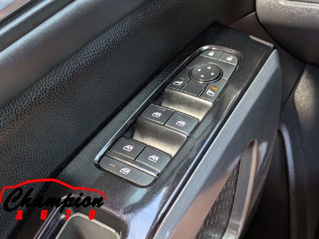 Used 2022 Nissan Pathfinder SL w/ SL Premium Package FWD image 30