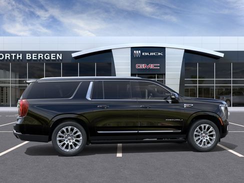 New 2026 GMC Yukon XL Denali w/ Denali Reserve Package AWD/4WD image 5