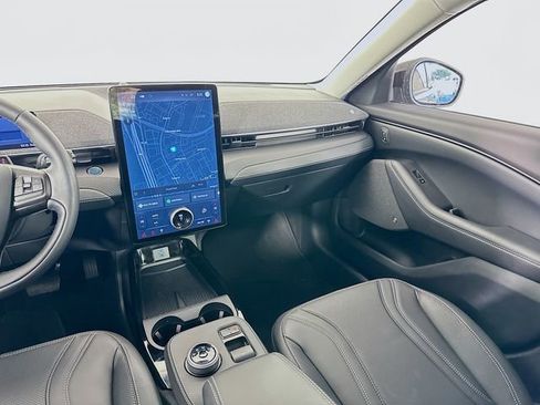 Used 2024 Ford Mustang Mach-E Premium image 24