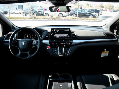 New 2026 Honda Odyssey Sport-L image 27