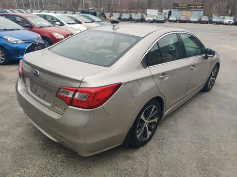 Used 2016 Subaru Legacy 2.5i Limited AWD/4WD image 6