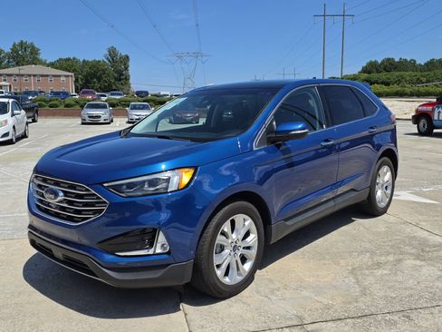Used 2020 Ford Edge Titanium w/ Equipment Group 301A FWD image 1