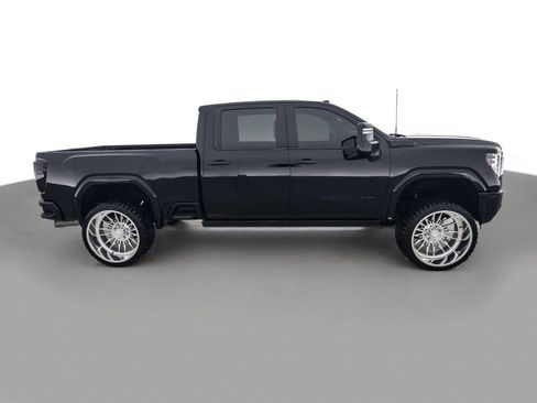 Used 2025 GMC Sierra 2500 Denali w/ Denali Reserve Package image 4