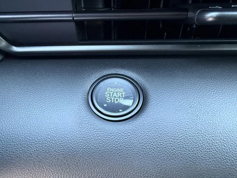 New 2025 Hyundai Elantra Sport image 8