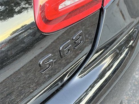 Used 2017 Mercedes-Benz S 63 AMG 4MATIC Coupe image 9