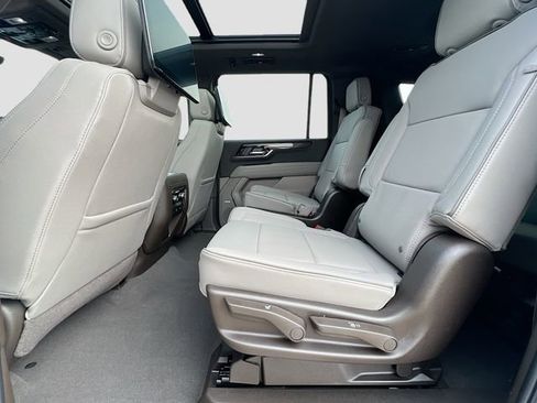 New 2026 GMC Yukon XL Elevation w/ Elevation Premium Package image 17
