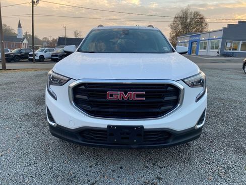 Used 2021 GMC Terrain SLE w/ Driver Convenience Package image 8