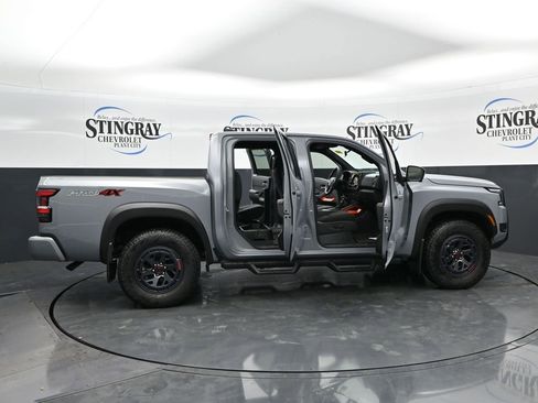 Used 2025 Nissan Frontier PRO-4X w/ Pro Convenience Package AWD/4WD image 27