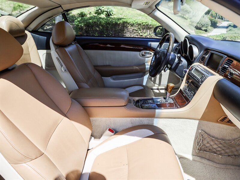 Used 2008 Lexus SC 430 Convertible RWD image 17