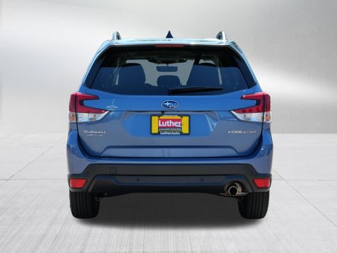 Used 2024 Subaru Forester Limited AWD/4WD image 6