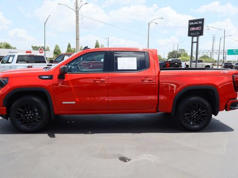 Used 2026 GMC Sierra 1500 Elevation AWD/4WD image 6