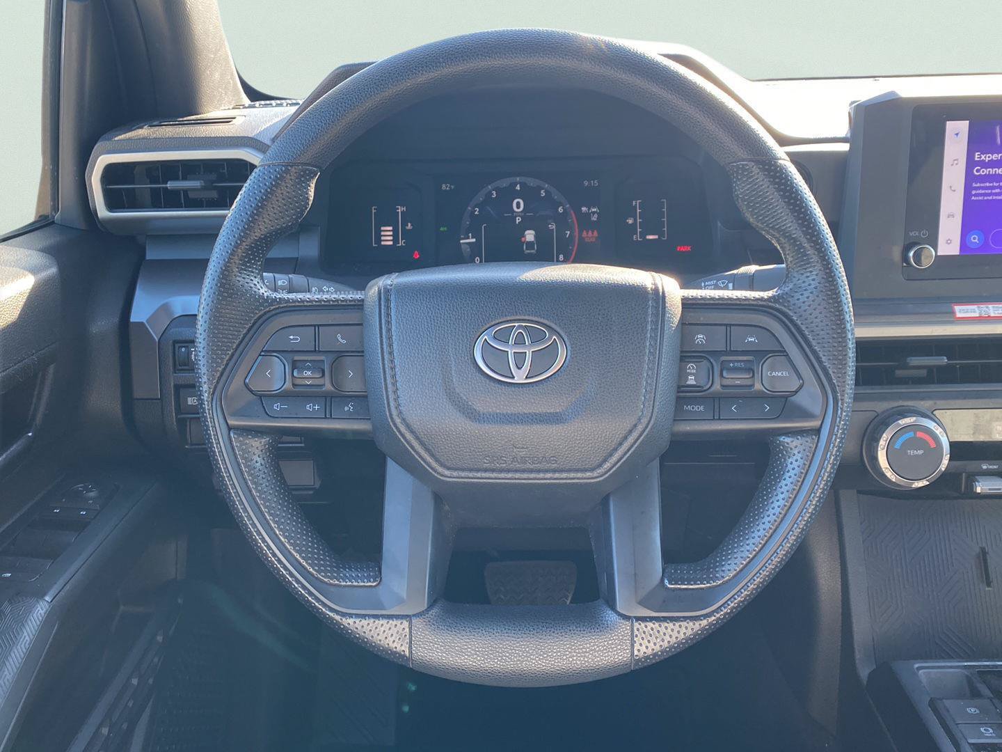 Used 2025 Toyota Tacoma SR5 AWD/4WD image 15
