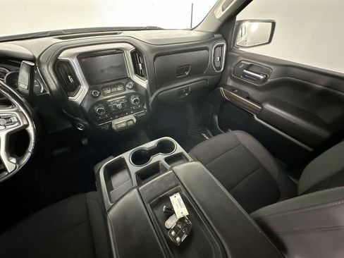Used 2020 Chevrolet Silverado 1500 LT Trail Boss w/ Convenience Package AWD/4WD image 11