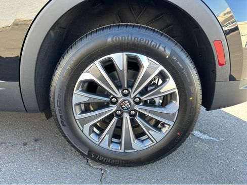 New 2025 Buick Envision Preferred image 13