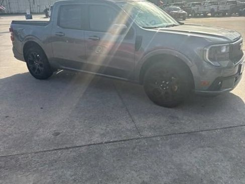 Used 2025 Ford Maverick Lobo AWD/4WD image 1