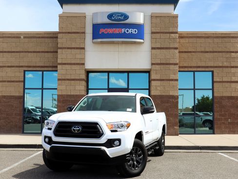 Used 2023 Toyota Tacoma SR5 image 2