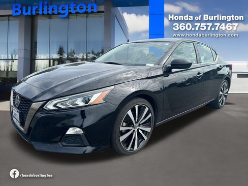 Used 2022 Nissan Altima 2.5 SR FWD image 1