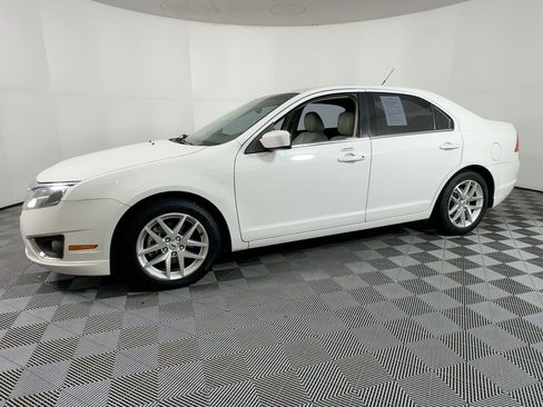 Used 2010 Ford Fusion SEL image 18