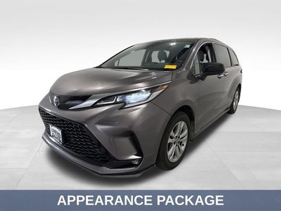 Used 2022 Toyota Sienna XSE
