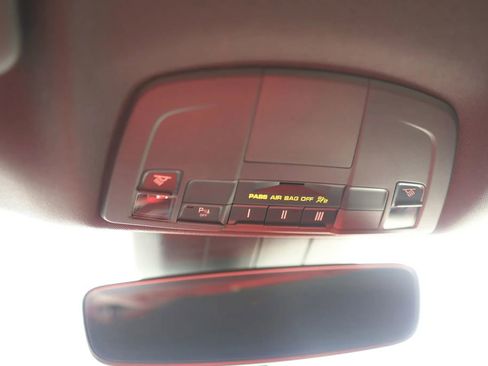 Used 2019 Porsche 718 Cayman RWD image 37