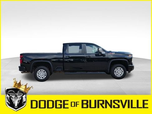 Used 2024 Chevrolet Silverado 3500 LT w/ Convenience Package AWD/4WD image 11