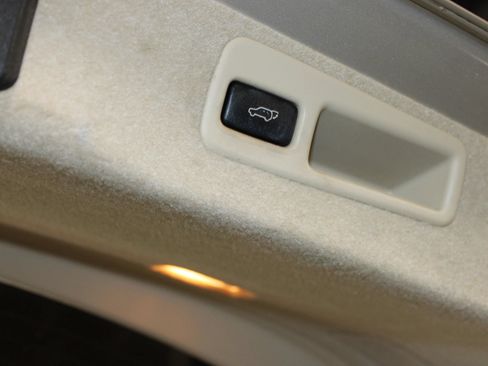 Used 2013 Lexus RX 450h FWD w/ Navigation Pkg image 33