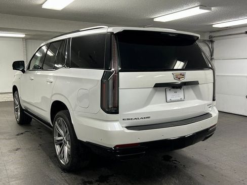 Certified 2025 Cadillac Escalade Sport Platinum image 24