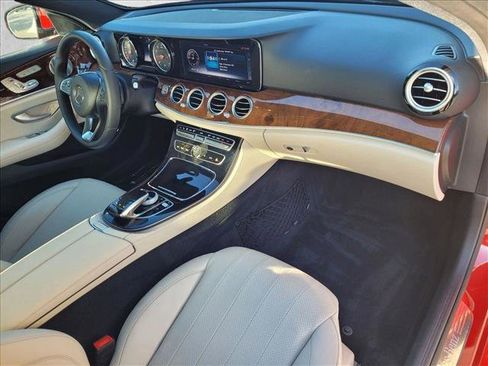 Used 2017 Mercedes-Benz E 300 E 300 Luxury image 23