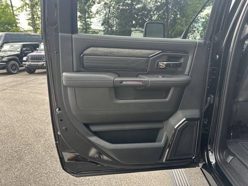 New 2026 RAM 2500 Limited AWD/4WD image 23