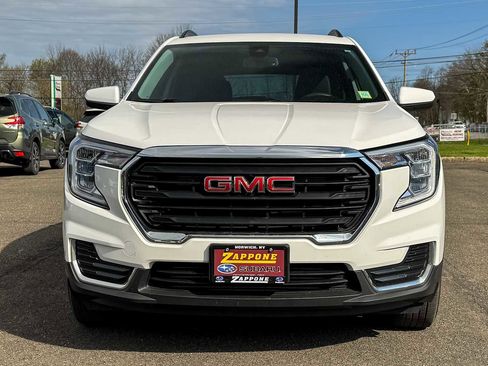 Used 2023 GMC Terrain SLE w/ Driver Convenience Package AWD/4WD image 8