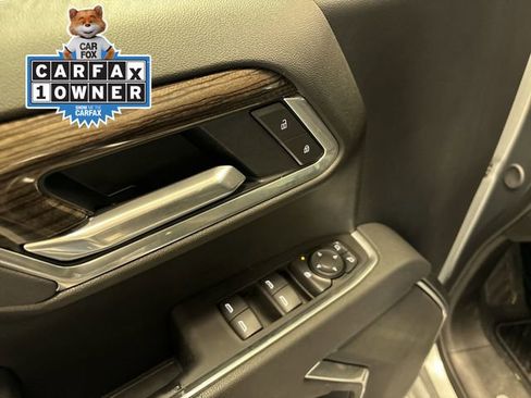 Used 2025 Chevrolet Silverado 1500 LT image 20