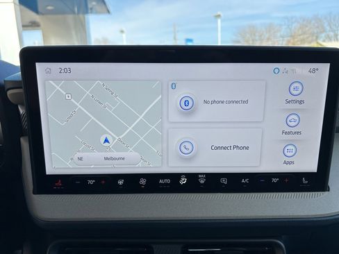 Used 2025 Ford Maverick Lariat w/ 4K Tow Package image 14