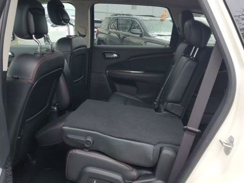 Certified 2019 Dodge Journey GT image 22