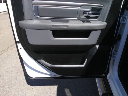 Used 2018 RAM 2500 SLT image 14