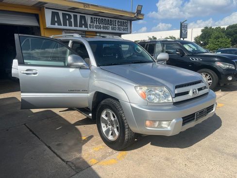 Used 2004 Toyota 4Runner Limited AWD/4WD image 7
