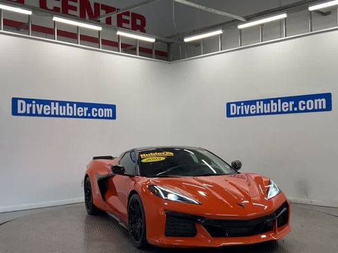 Used 2025 Chevrolet Corvette Z06 w/ Stealth Interior Trim Package RWD image 5