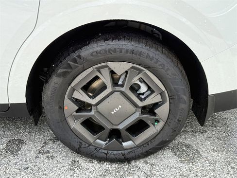 New 2026 Kia Carnival EX image 34