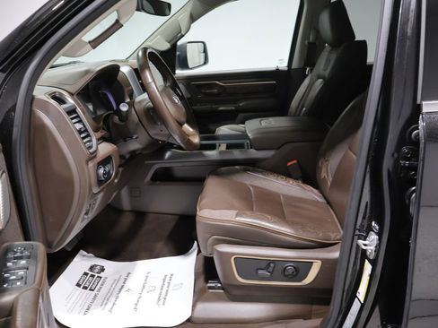Used 2025 RAM 1500 Limited w/ Bed Utility Group AWD/4WD image 11