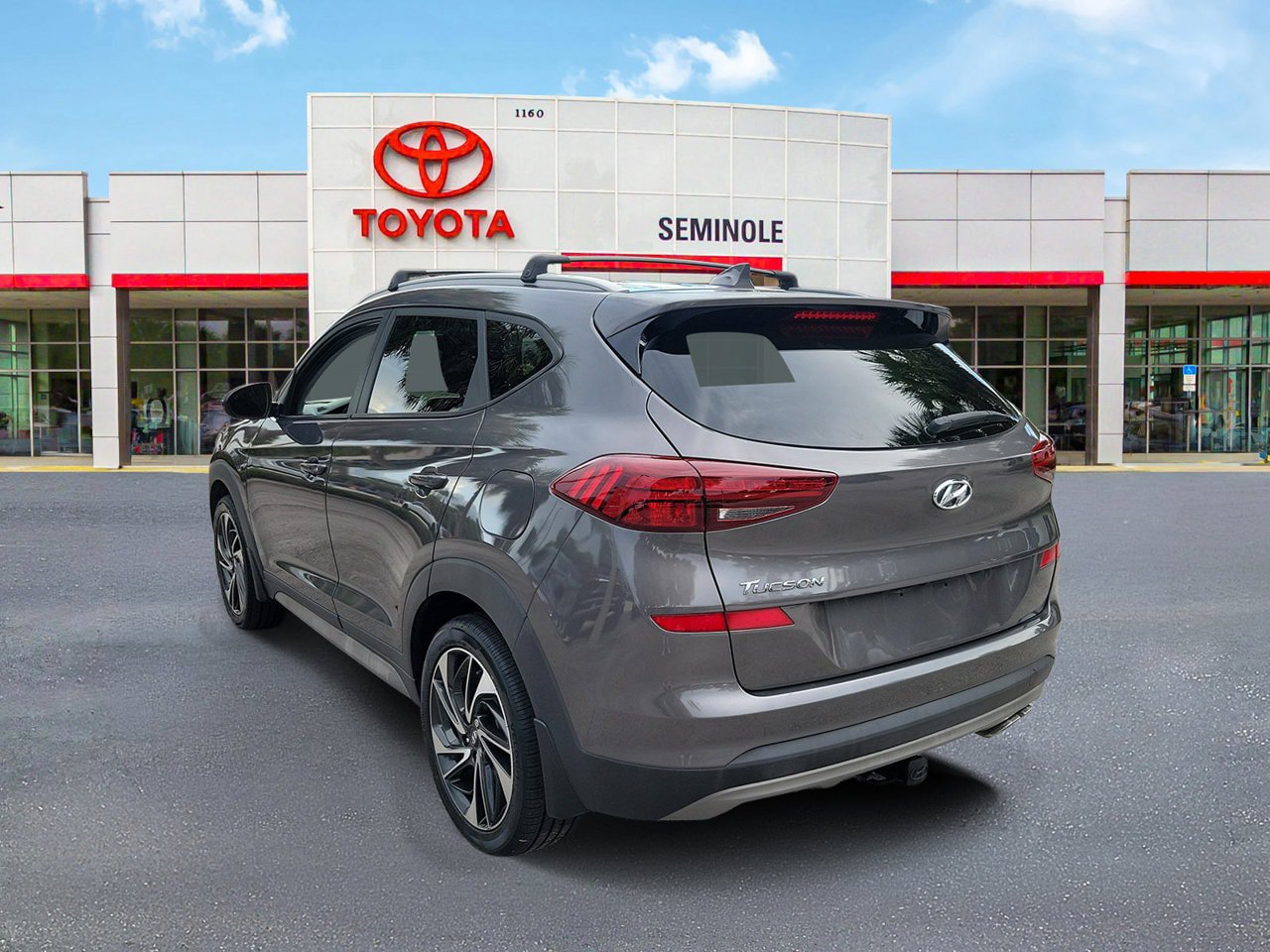 Used 2020 Hyundai Tucson Sport FWD image 4