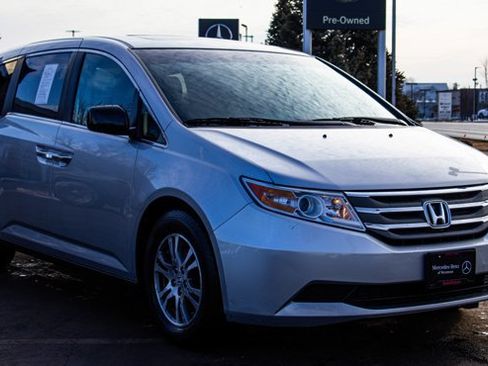 Used 2012 Honda Odyssey EX-L image 3